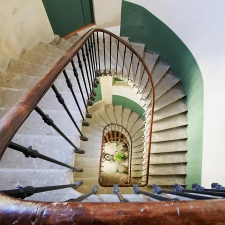 Uncourtsejour - La Rome Francaise Nimes