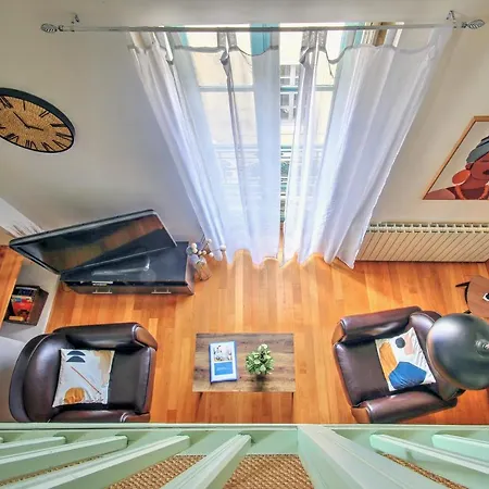 Uncourtsejour - La Rome Francaise *