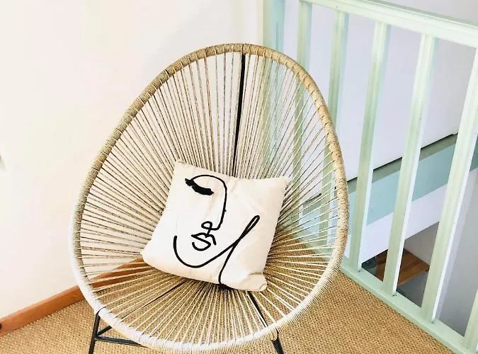 Uncourtsejour - La Rome Francaise *