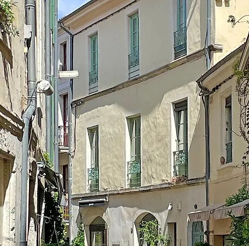 Uncourtsejour - La Rome Francaise